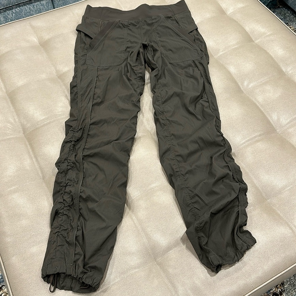 Lululemon pants